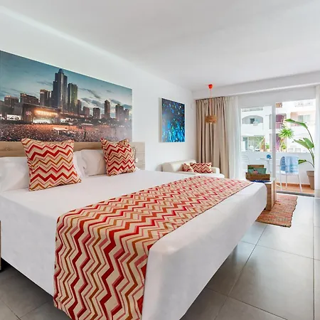 Vibra Bossa Flow - Adults Only 4* Platja d'en Bossa